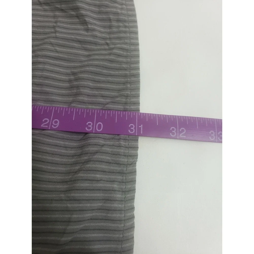 The North Face Shirt Mens XL Button Down Hiking Outdoors zip pocket‎